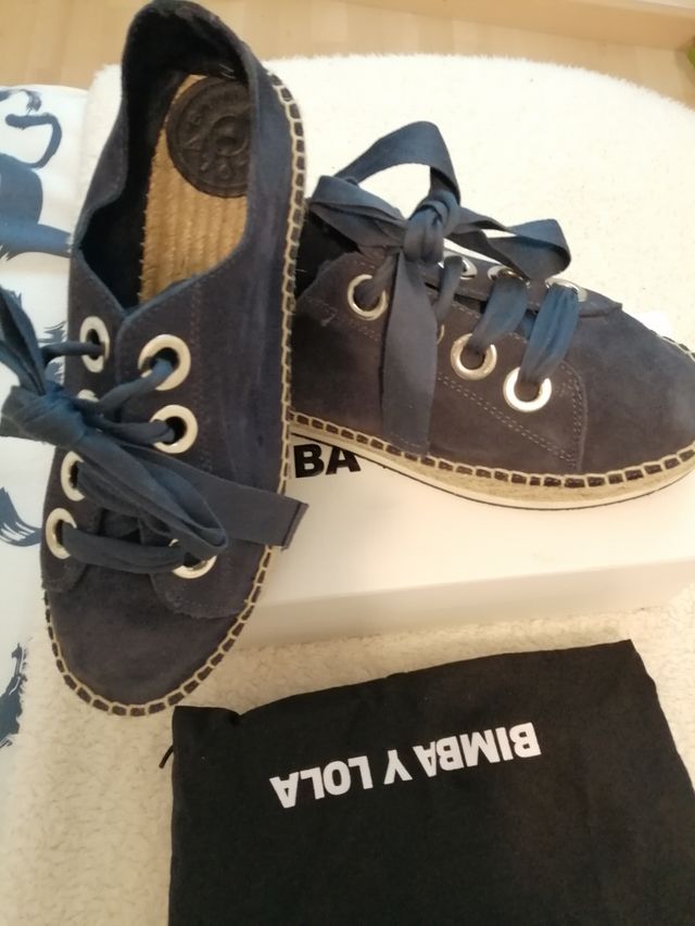 Zapatos /zapatillas Bimba y Lola