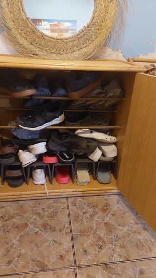 ZAPATERO DE MIMBRE
