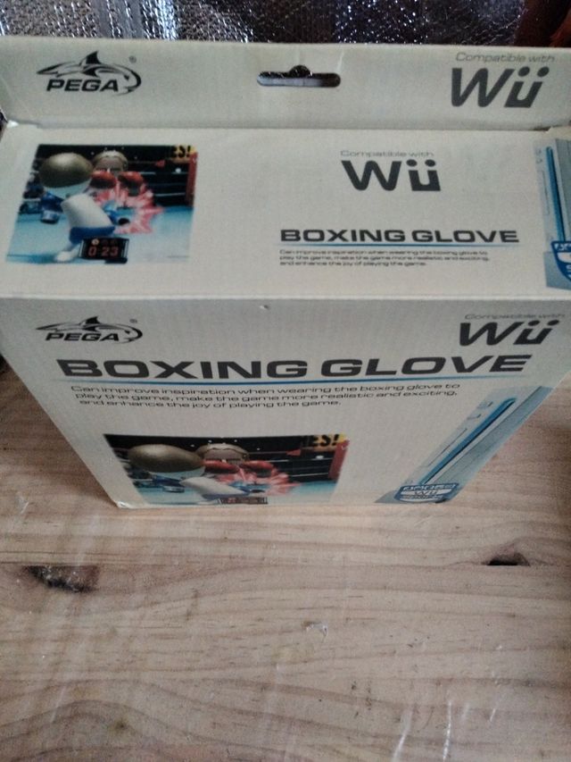 Boxing glove wii
