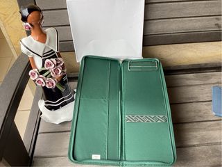 Porta bufandas/ corbatas/ pañuelos . Viaje. Delsey