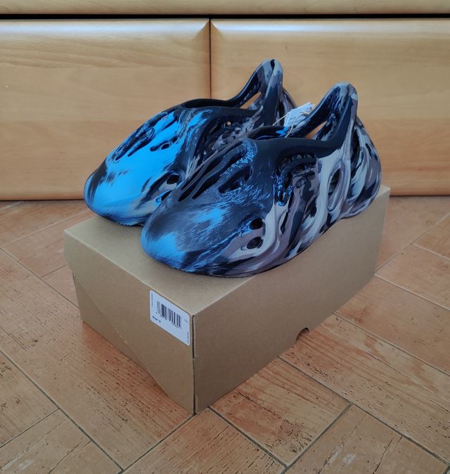 Adidas Yeezy Foam Runner