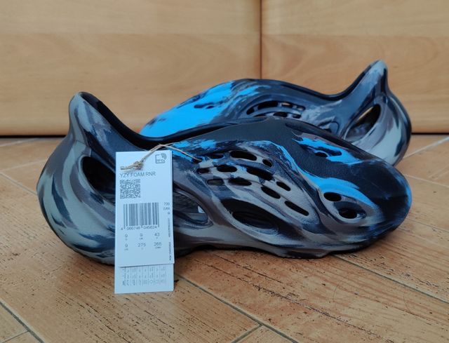 Adidas Yeezy Foam Runner