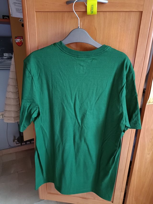Camiseta Nike verde manga corta 