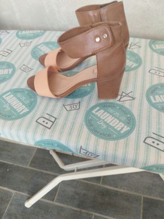 Zapato tacón mujer Stradivarius  talla 37