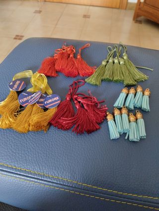 Pendenti/nappine vari colori