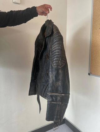 Cazadora de mujer de cuero original