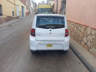 Mitsubishi casalini  2010