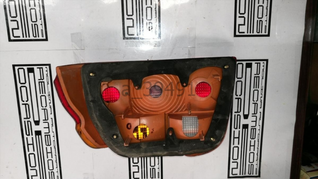 Piloto trasero izquierdo Ford Escort VI (G a_39491