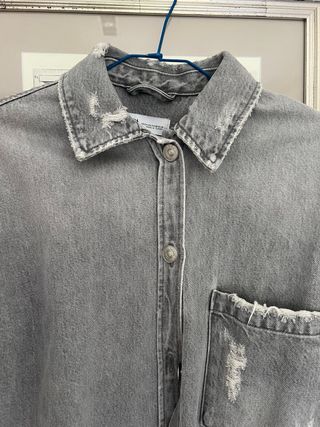 Cazadora vaquera oversize ZARA