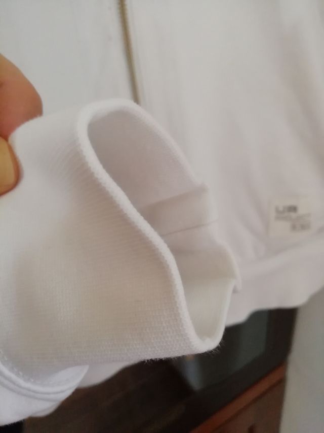 Felpa ragazzo TG M misure nelle foto