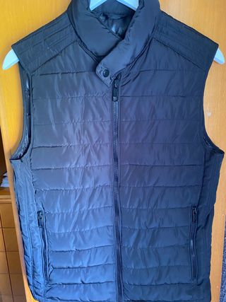 Chaleco hombre ZARA