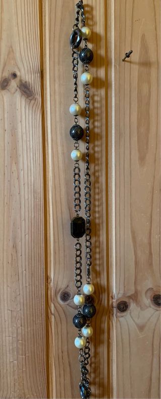 Collana con catena e perla 