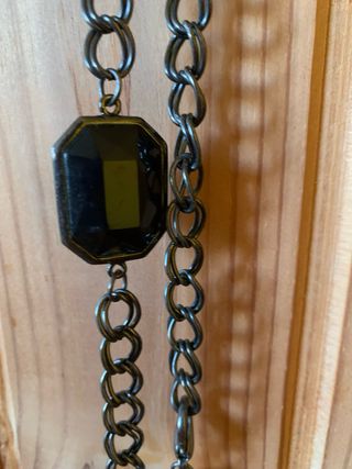 Collana con catena e perla 