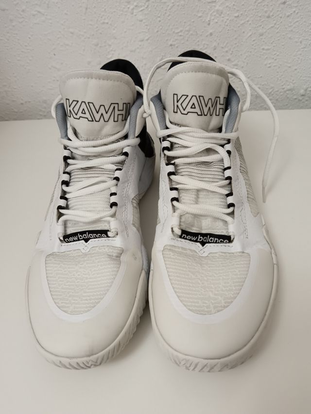 Zapatos Kawhi la talla 42.5