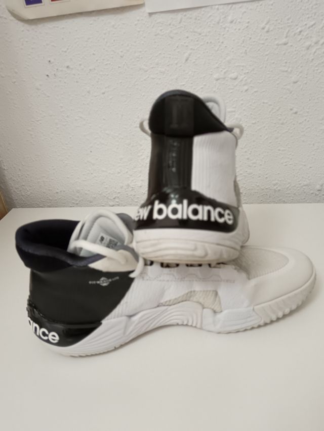 Zapatos Kawhi la talla 42.5