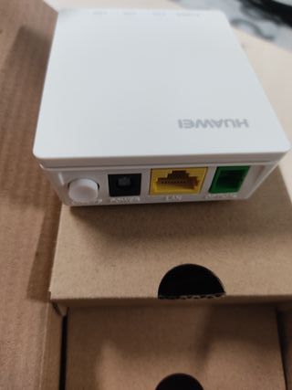 ROUTER + MÓDEM + DECODIFICADOR Y MANDO VIRGIN TELC