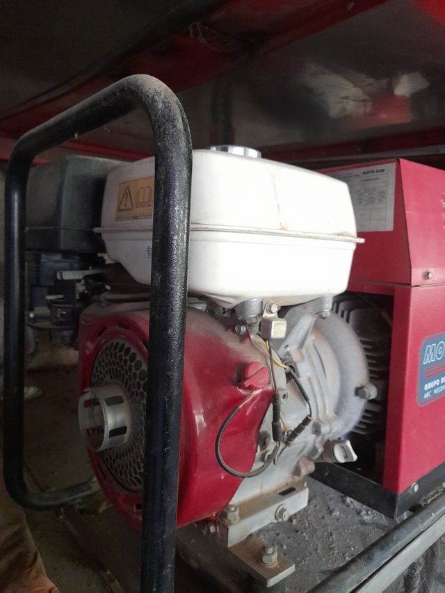 Grupo soldadura y generador Moto Gar 200