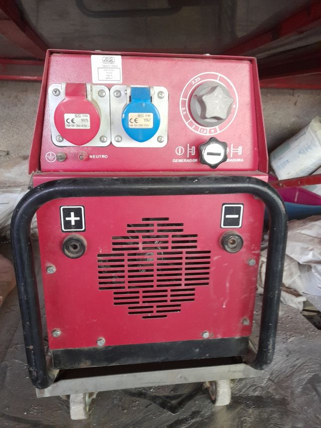 Grupo soldadura y generador Moto Gar 200