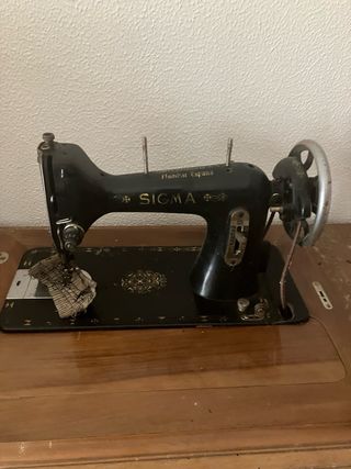 Maquina coser antigua Sigma