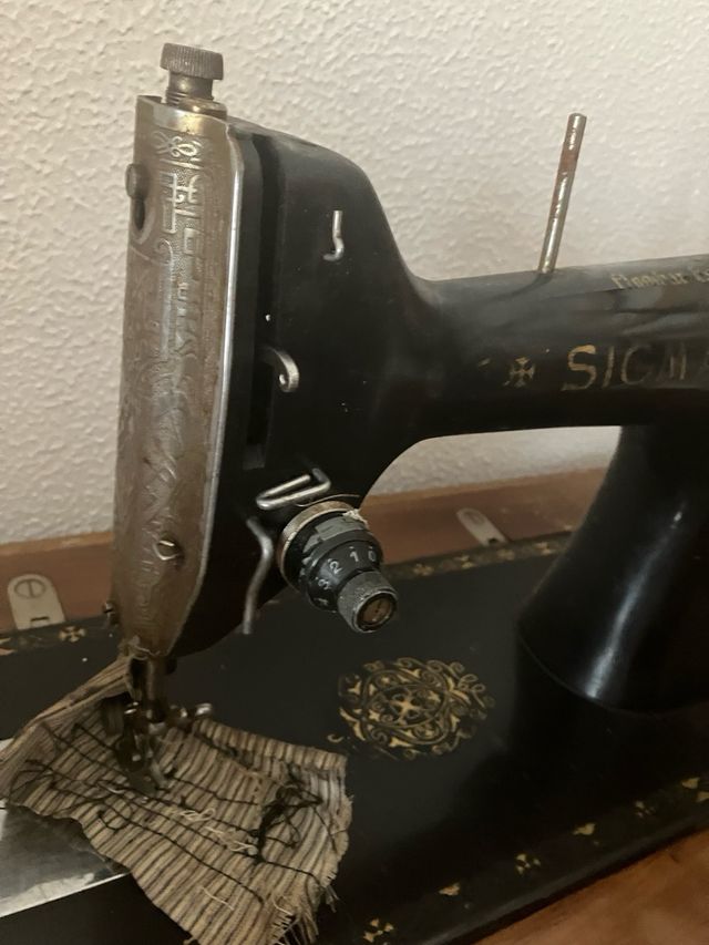 Maquina coser antigua Sigma