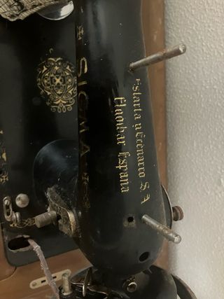Maquina coser antigua Sigma