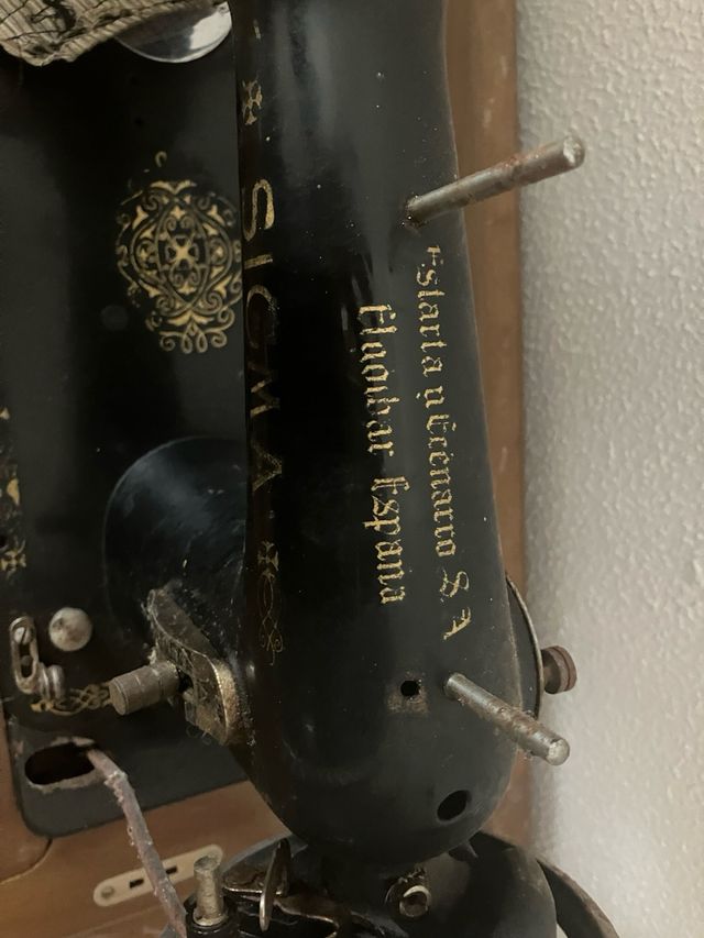 Maquina coser antigua Sigma