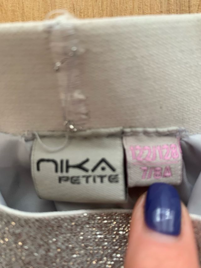 Falda corta tipo tutu