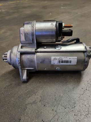 Motor de arranque nuevo