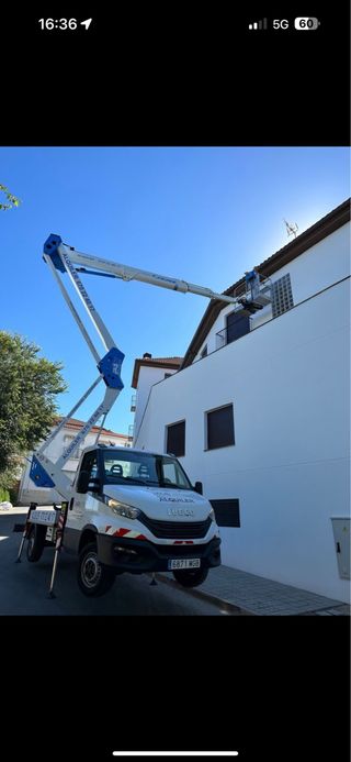 Alquiler Brazo Articulado HA15 IP electrico.Ocaña