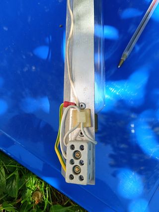 Antigua lámpara de cabina telefonica