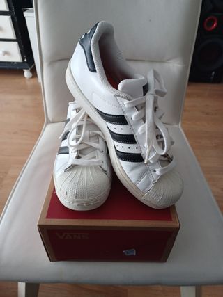 Zapatillas. adidas # 36 buen stado