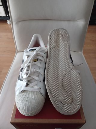 Zapatillas. adidas # 36 buen stado