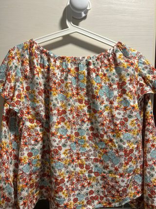Blusa Maggie sweet talla M flores