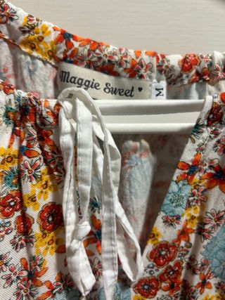 Blusa Maggie sweet talla M flores