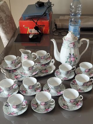 Servizio caffè porcellana x 12