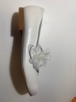 Zapato blanco niña