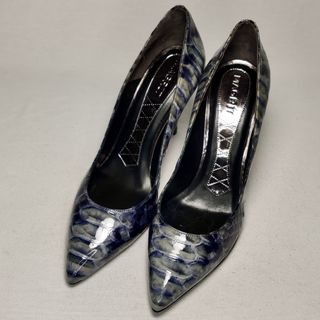 Zapato corte salón