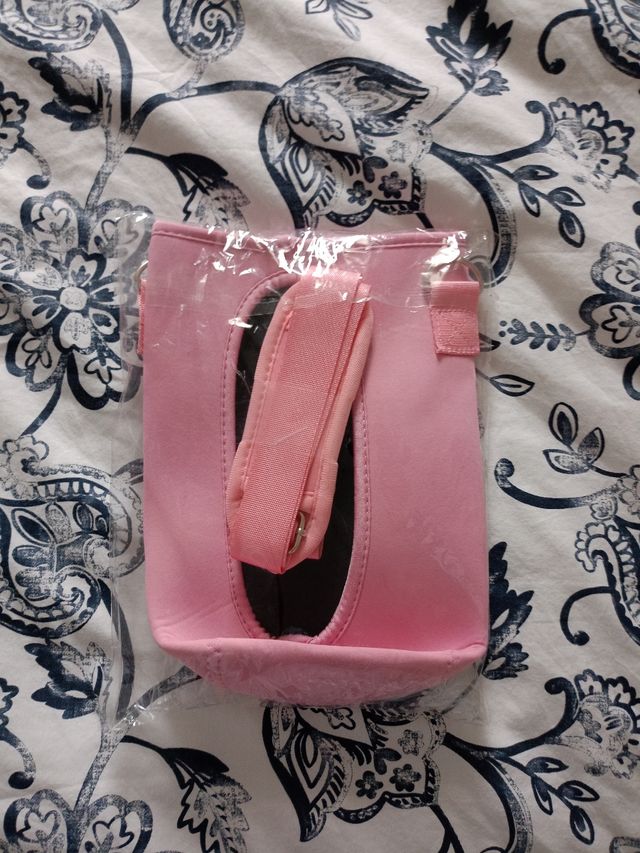 Funda rosa para cantimplora fitness