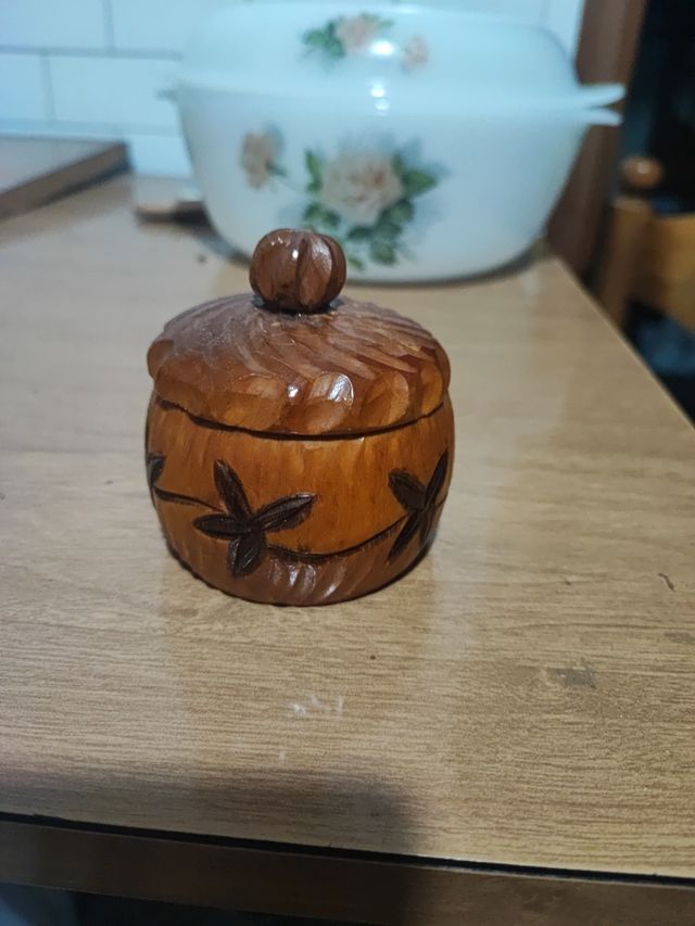 Zuccheriera in legno 