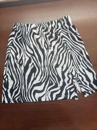 Faldas Shein cortas