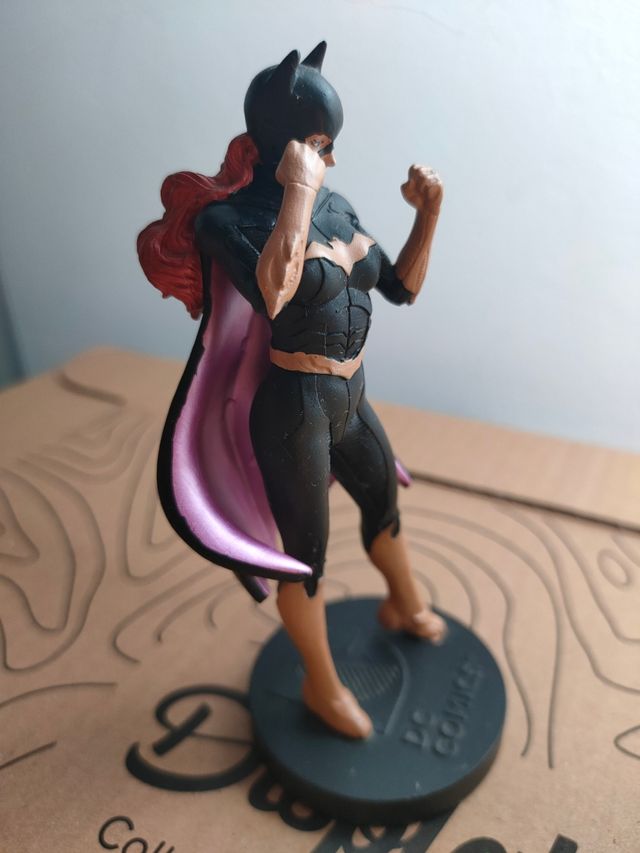 Figura Batgirl Eaglemoss DC Comics