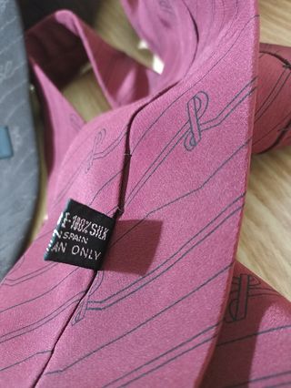 Corbatas Loewe 