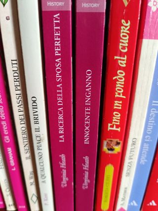 Libri Rosa vari titoli a  euro 0,50
