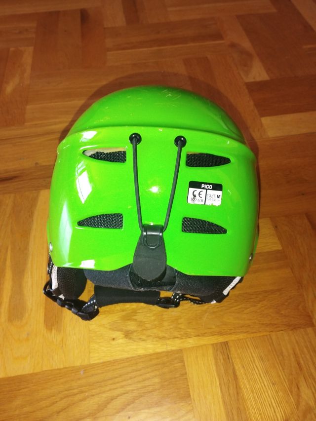 Casco de esquí briko. 54-58cm