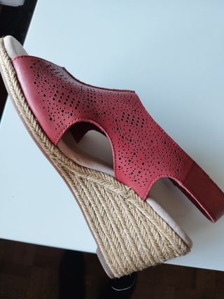 Sandalias cuña Clarks