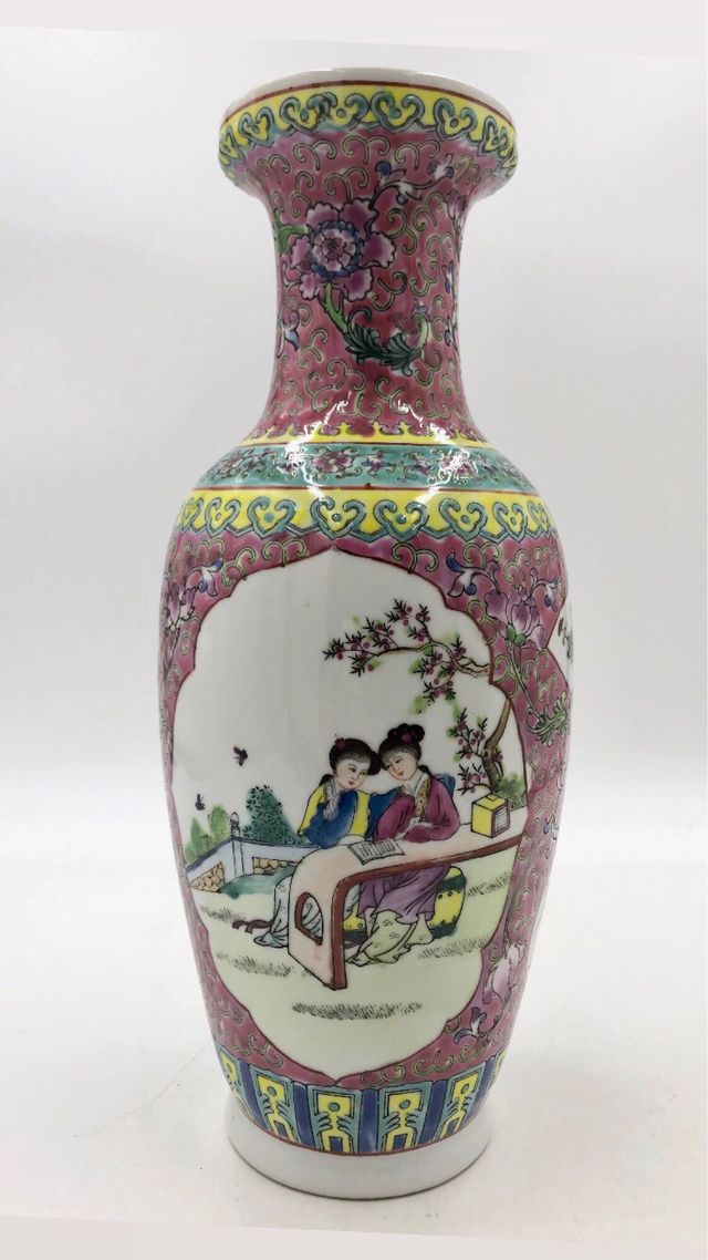 Antiguo Jarrón porcelana china.