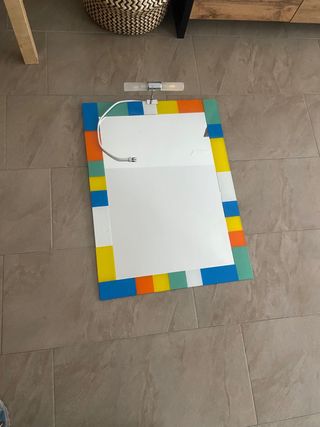 Espejo con lampara incluida