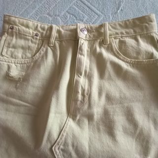 Falda T 36. Medidas en descripción