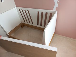 Cuna cama modelo Avid