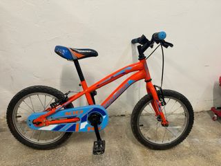 Bicicleta en buen estado para niñ@